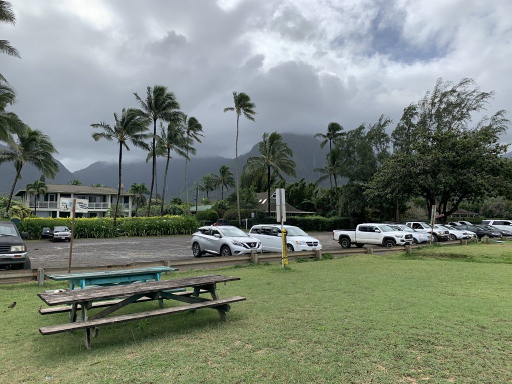 Hanalei_Bay_Parking_Lot