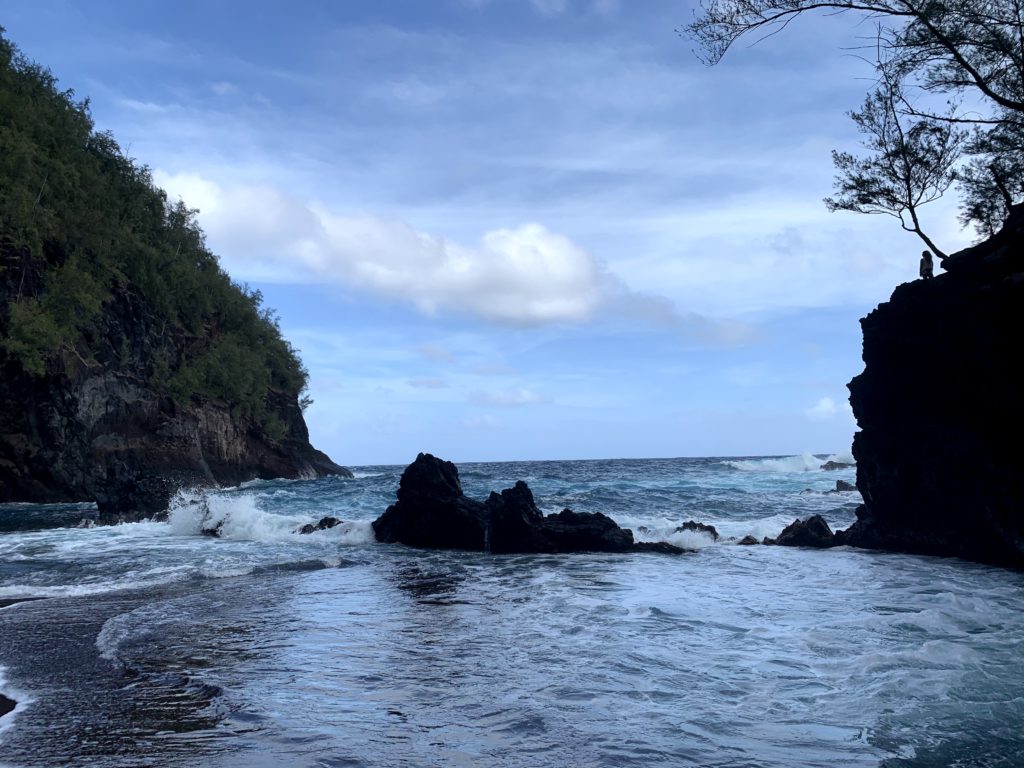 Kaihalulu Red Sand Beach Oceanview