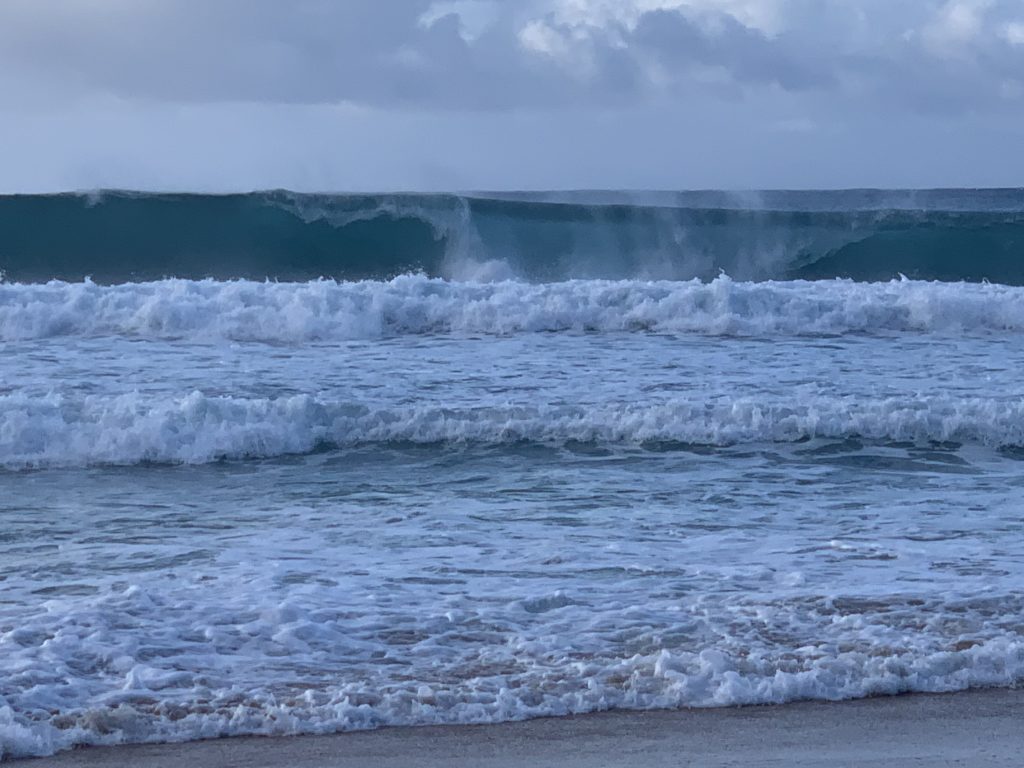Kalihiwai_Beach_Surf
