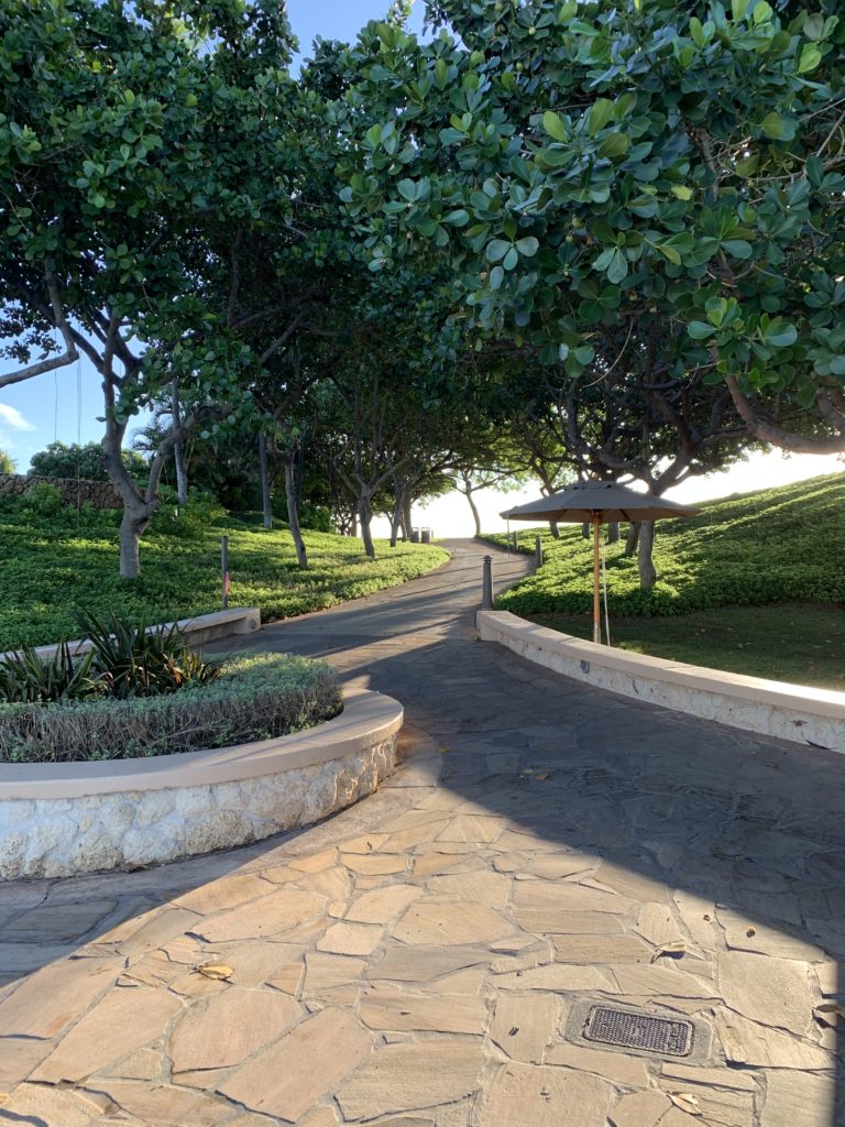 Ko_Olina_Beach_Park_Walkway