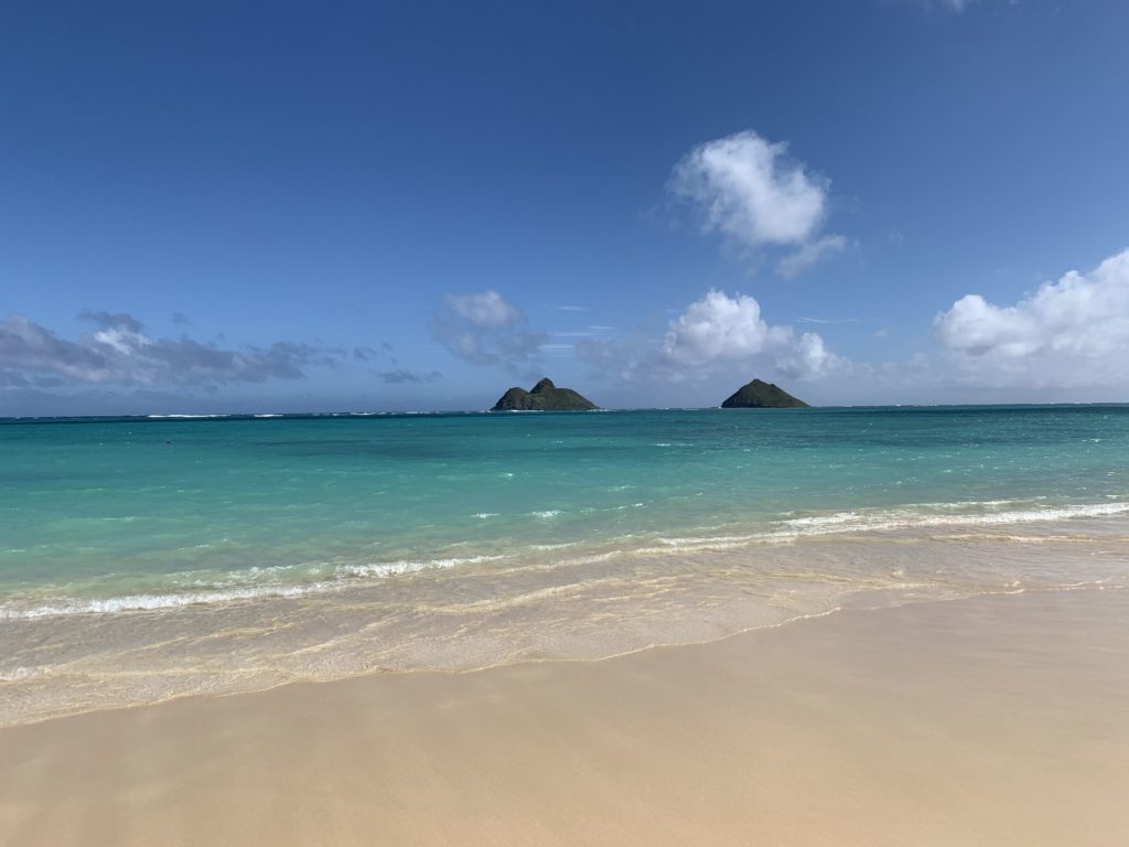 Lanikai_Beach_Moku_Islands
