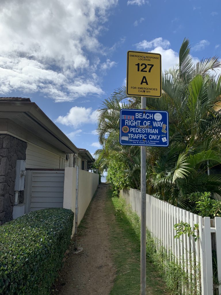 Paiko_Beach_Access_Path