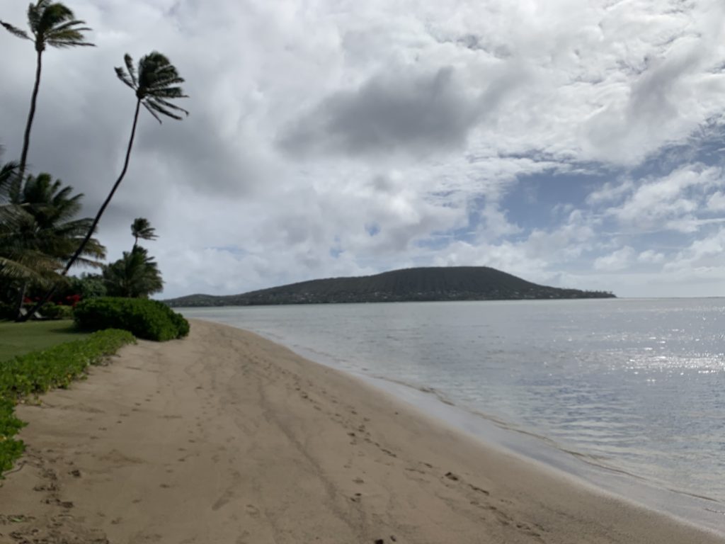 Paiko_Beach_East_View
